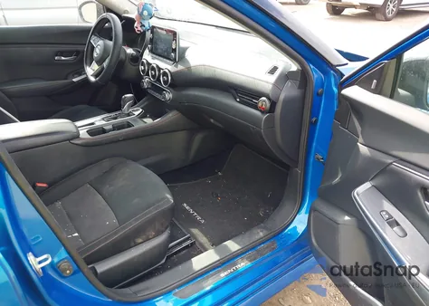 2021 Nissan Sentra Sr Xtronic Cvt z USA, uszkodzony, nr VIN 3N1AB8DV8MY231486